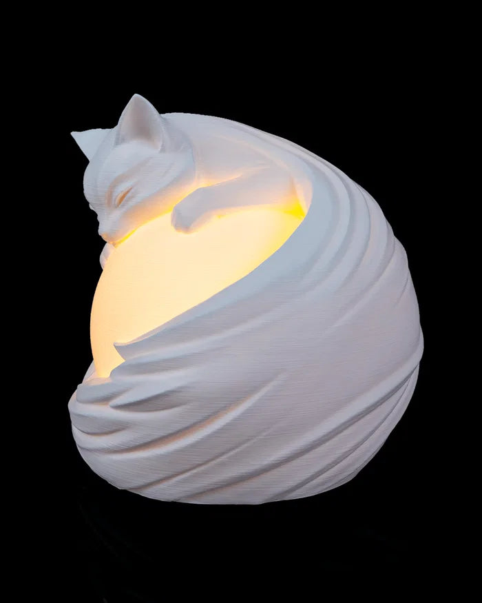 Eclipse the Feline
